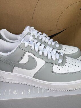 NEW Nike Air Force 1 Low '07 Light Smoke Grey White FD9763-101 Men Size 9.5